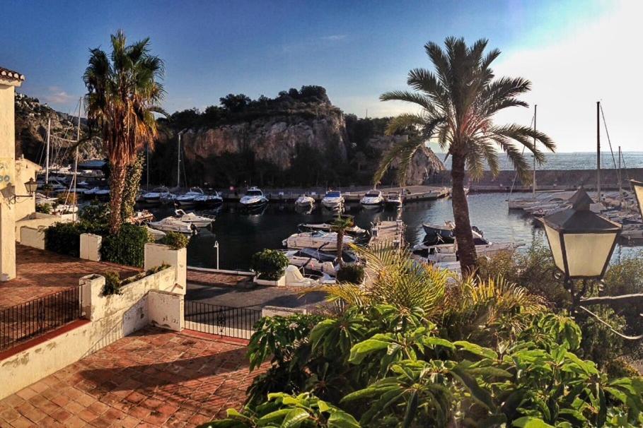 Vistas Al Mar Marina Del Este Almuñécar Extérieur photo